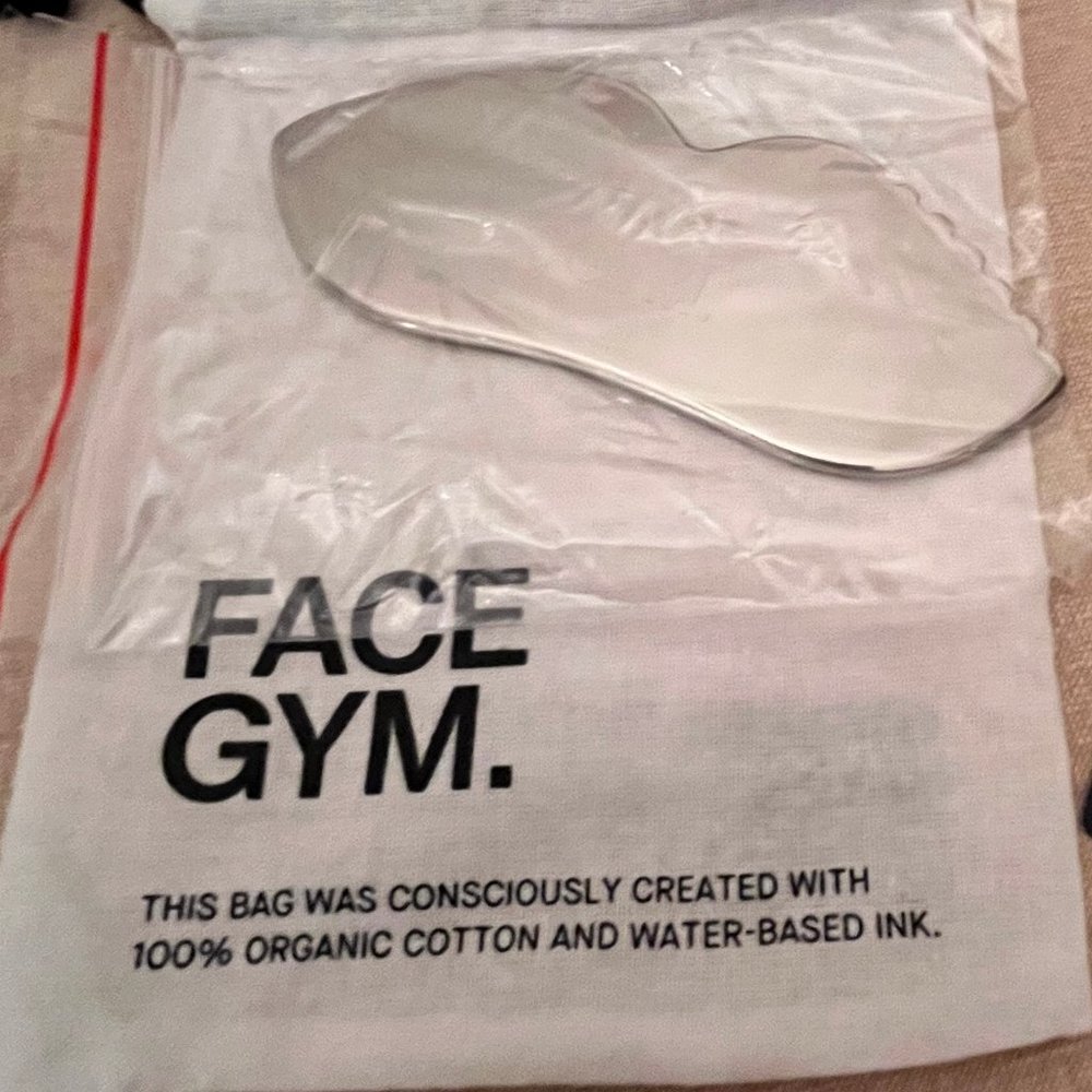BNWT FACE GYM MULTI-SCULPT